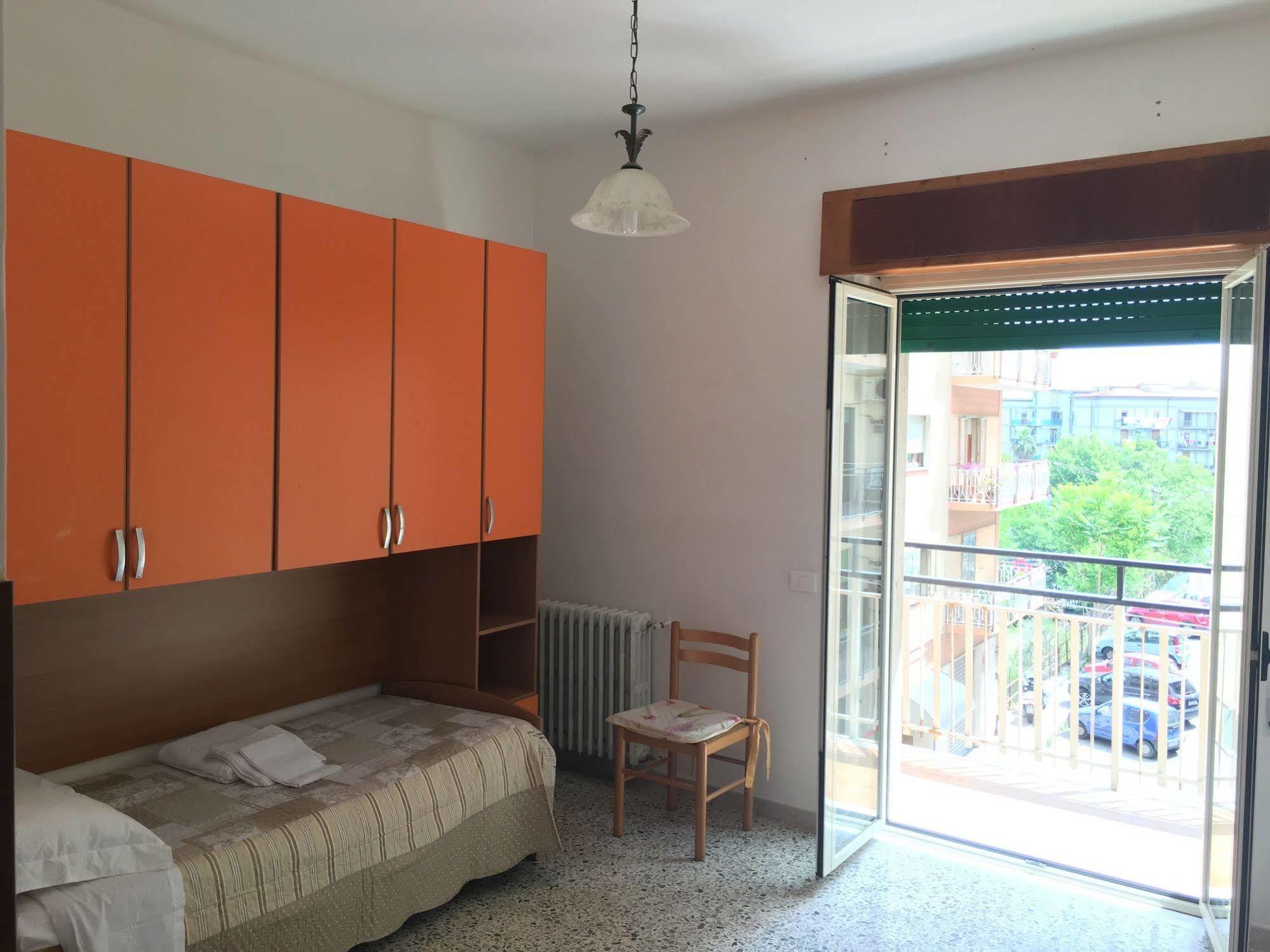 B&B Crotone Zewnętrze zdjęcie