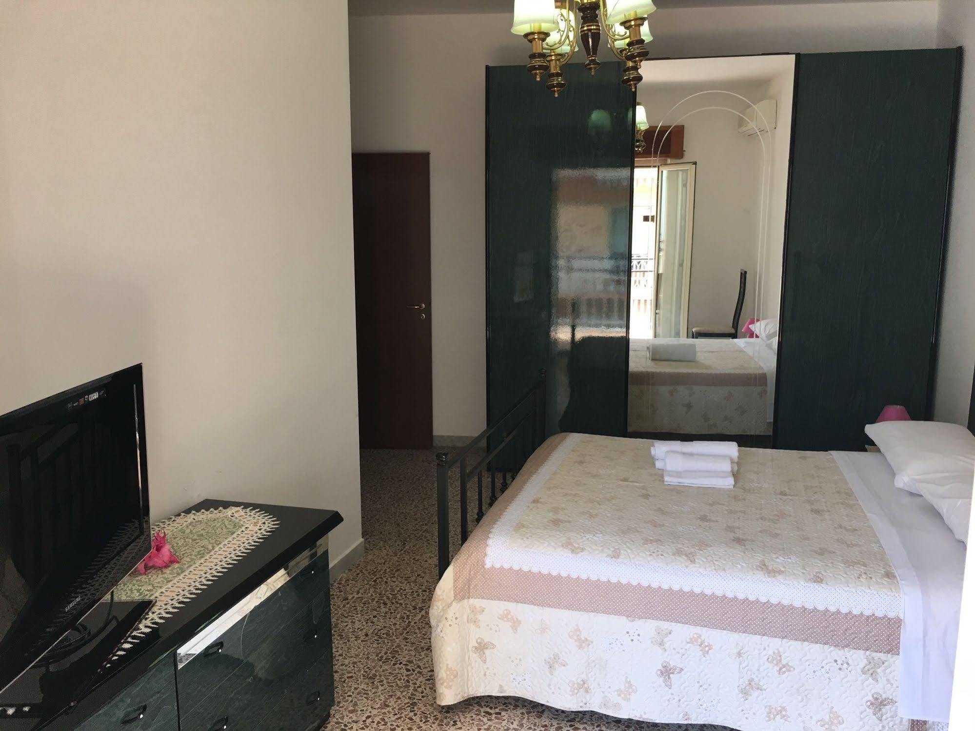 B&B Crotone Zewnętrze zdjęcie